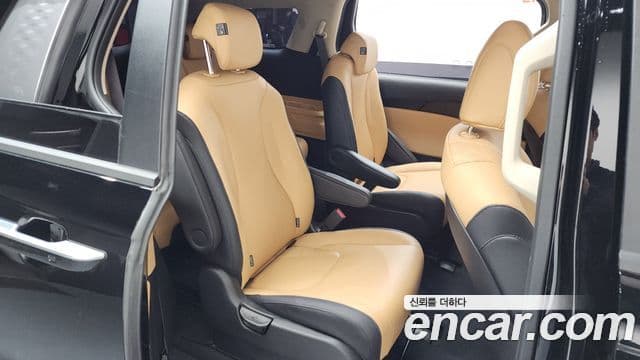 Kia Carnival 4세대 Prestige, 2023 12