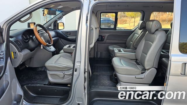 Hyundai Grand Starex Modern, 2017 10