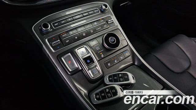 Hyundai The / новый New Santa Fe Prestige, 2022 9