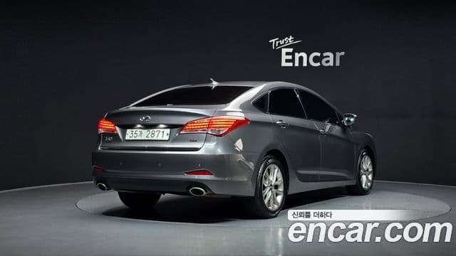 Hyundai i40 살룬 PYL, 2014 2