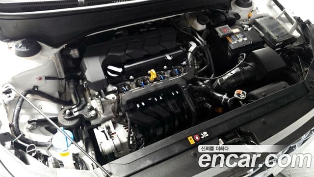 Hyundai Venue Premium, 2025 6