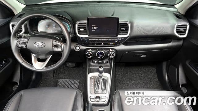 Hyundai Venue Premium, 2025 7