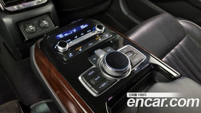 Genesis EQ900 Premium Luxury, 2016 18