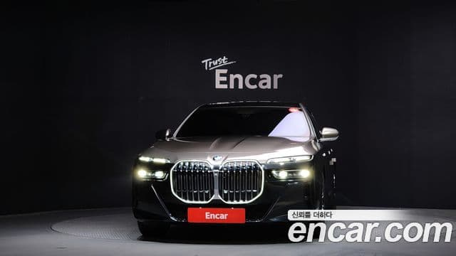 BMW 7시리즈 (G70) 740i xDrive M Sport, 2024 3