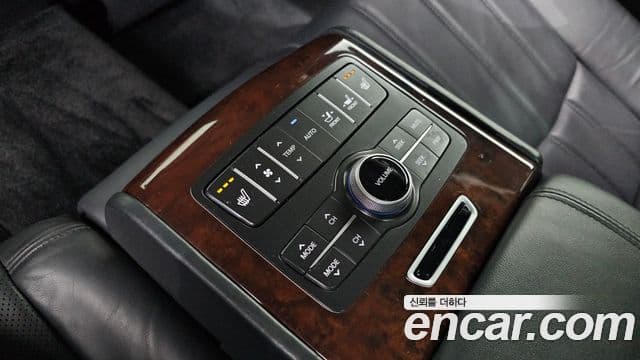 Hyundai Equus(новый кузов / новое поколение) Luxury, 2012 20