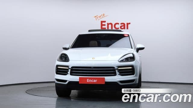 Porsche Cayenne (PO536) 3.0 E-гибрид, 2020 3