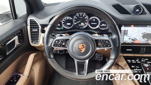 Porsche Cayenne (PO536) 3.0 E-гибрид, 2020 13