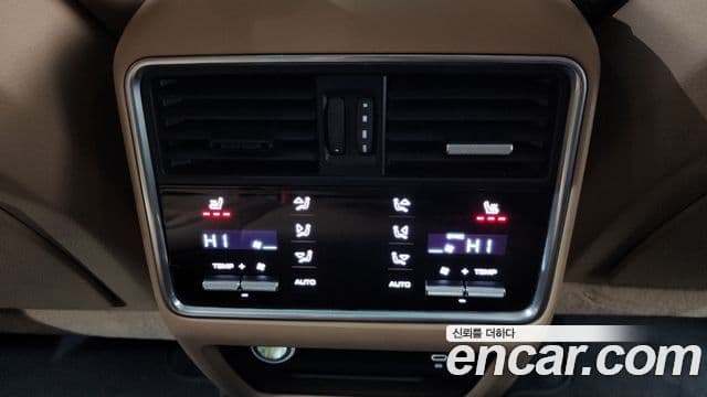 Porsche Cayenne (PO536) 3.0 E-гибрид, 2020 19