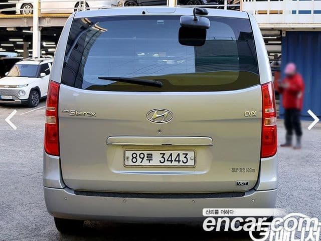 Hyundai Grand Starex CVX Deluxe, 2012 2