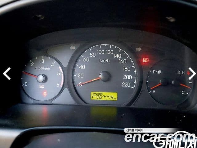 Hyundai Grand Starex CVX Deluxe, 2012 8