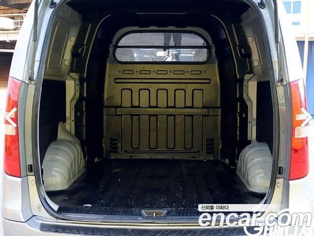 Hyundai Grand Starex CVX Deluxe, 2012 14