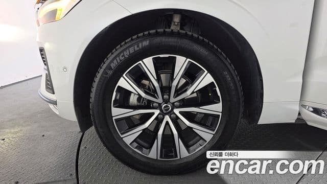 Volvo XC60 2세대 B5 Ultimate Bright, 2023 все фото