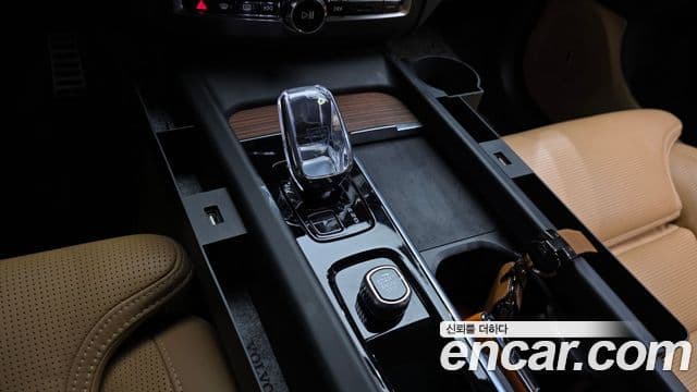 Volvo XC60 2세대 B5 Ultimate Bright, 2023 9