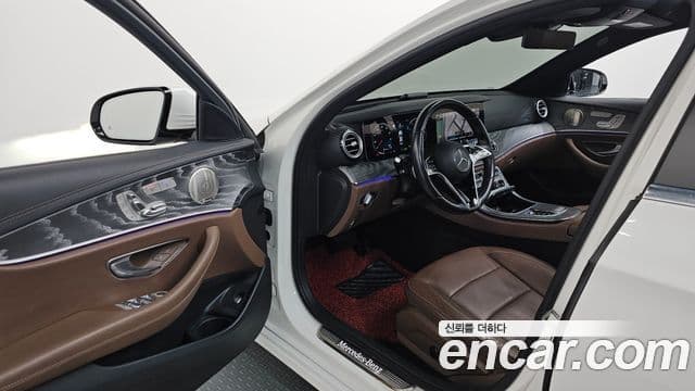 Mercedes-Benz E-класс W213 Avantgarde, 2022 10