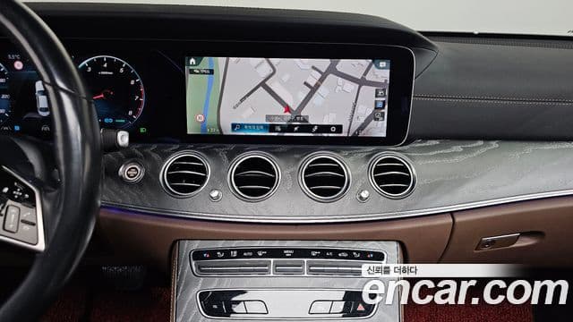 Mercedes-Benz E-класс W213 Avantgarde, 2022 14