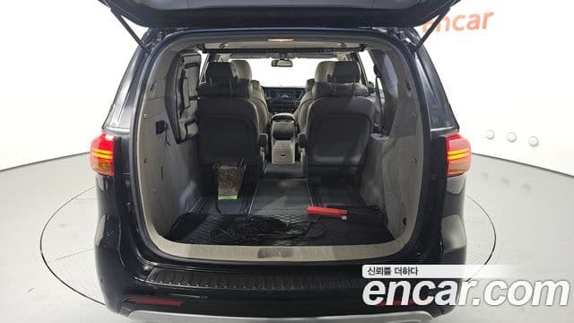 Kia All New Carnival Luxury, 2018 20