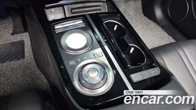 Genesis G80 (RG3), 2021 9