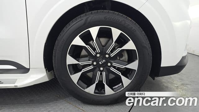 Kia Carnival 4세대 Signature, 2021 все фото