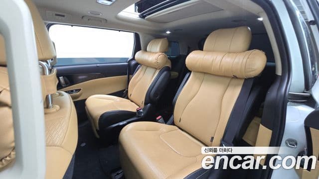Kia Carnival 4세대 Signature, 2021 12