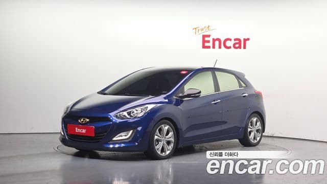 Hyundai i30(новый кузов / новое поколение) дизель 1.6 VGT Extreme, 2012 1