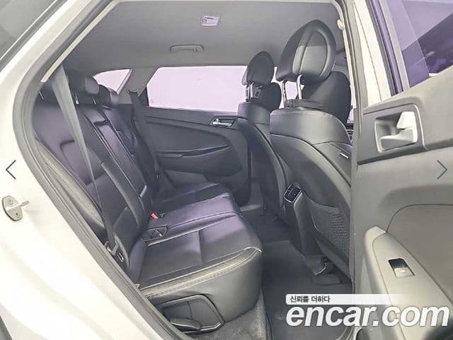 Hyundai All New Tucson Modern, 2016 12
