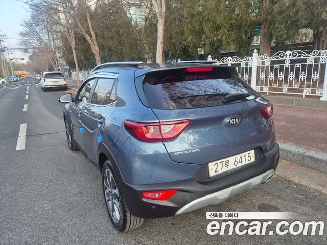 Kia Stonic Trendy, 2018 3