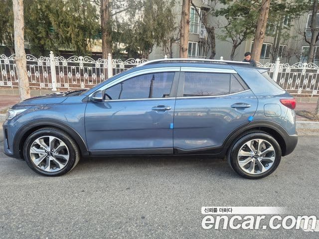 Kia Stonic Trendy, 2018 все фото