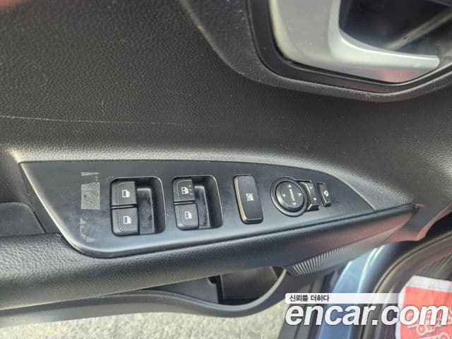 Kia Stonic Trendy, 2018 13