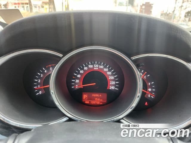 Kia Sorento R топовая версия, 2011 8