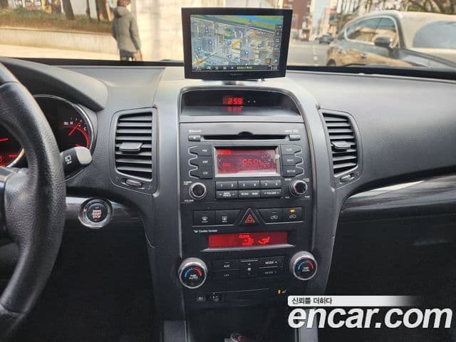 Kia Sorento R топовая версия, 2011 15