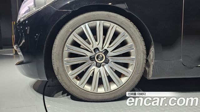 Kia K9 President, 2013 все фото