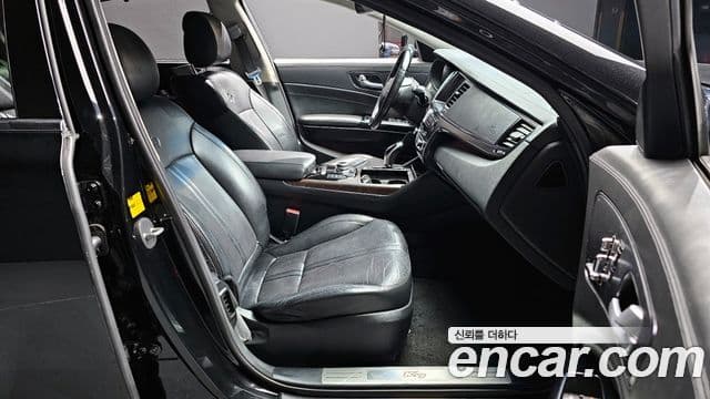 Kia K9 President, 2013 10