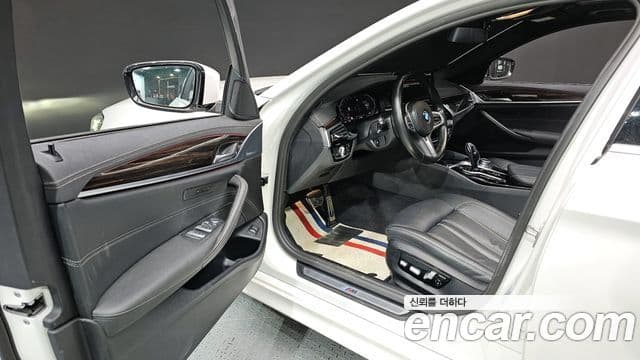 BMW 5시리즈 (G30) 520i M Sport, 2022 10