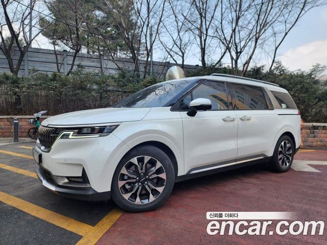 Kia Carnival 4세대 Signature, 2023 1