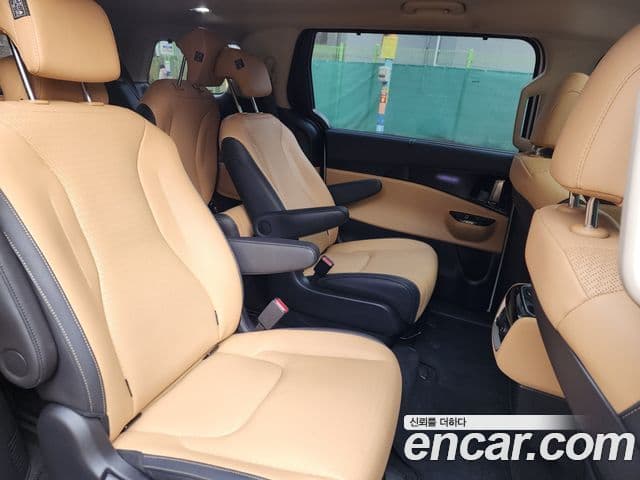 Kia Carnival 4세대 Signature, 2023 10
