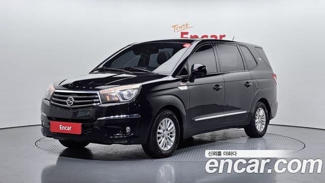 KG모빌리티(SsangYong) Korando 투리스모 4WD LT 9인승, 2015 1