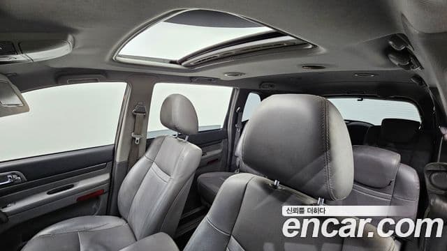 KG모빌리티(SsangYong) Korando 투리스모 4WD LT 9인승, 2015 13