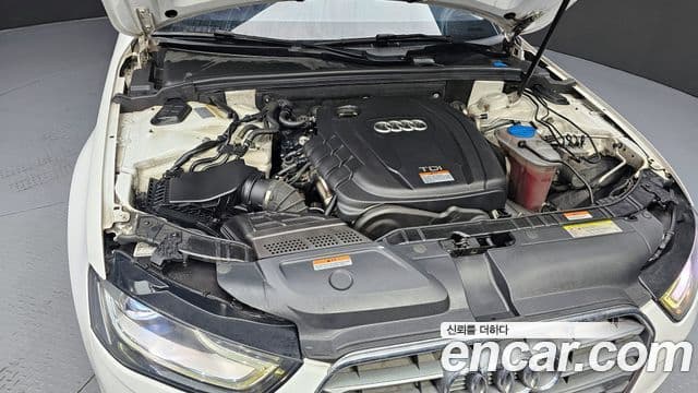 Audi New A4 B8, 2014 6