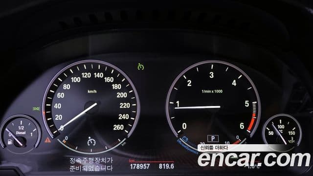 BMW 5시리즈 (F10) 525d xDrive M Sport Туринг (Touring), 2012 8