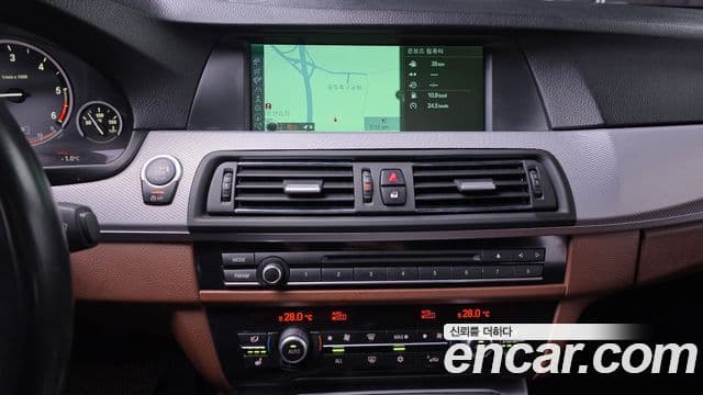 BMW 5시리즈 (F10) 525d xDrive M Sport Туринг (Touring), 2012 13