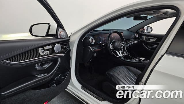 Mercedes-Benz E-класс W213 Exclusive, 2019 10