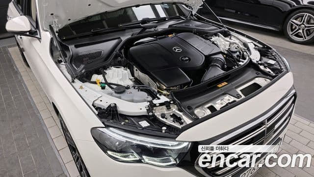 Mercedes-Benz E-класс W214, 2025 6