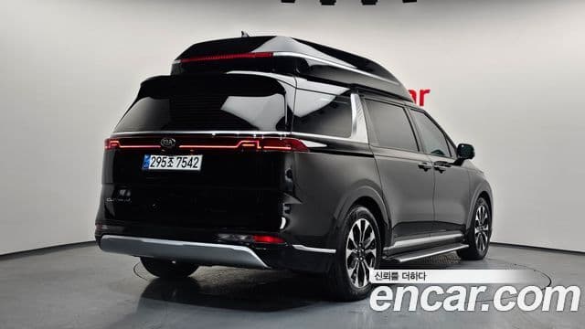 Kia Carnival 4세대 Signature, 2021 2