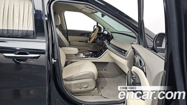 Kia Carnival 4세대 Signature, 2021 11