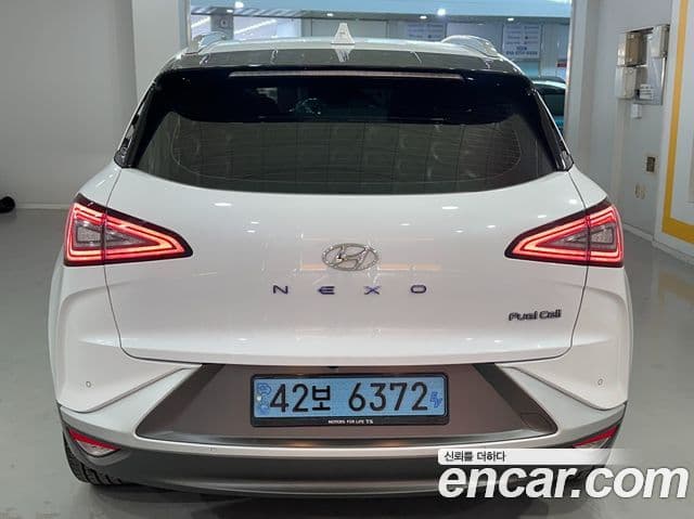 Hyundai NEXO Premium, 2020 4