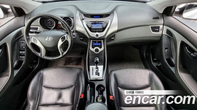 Hyundai Avante MD Premier, 2011 7