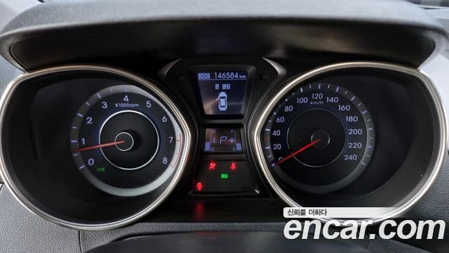 Hyundai Avante MD Premier, 2011 8