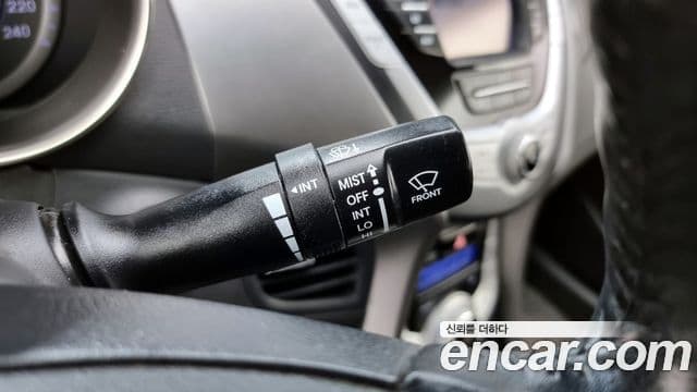 Hyundai Avante MD Premier, 2011 16