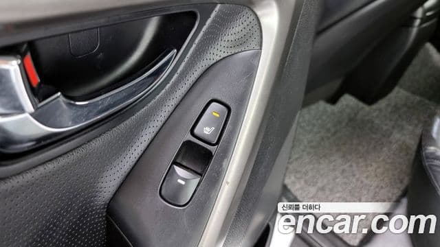 Hyundai Avante MD Premier, 2011 19