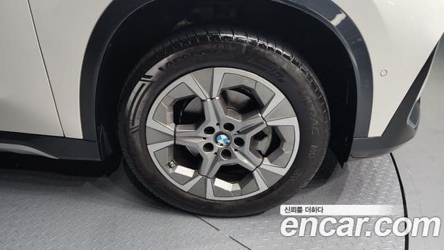 BMW X1 (U11) xDrive 20i xLine, 2024 все фото